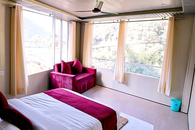 Executive Glass Room